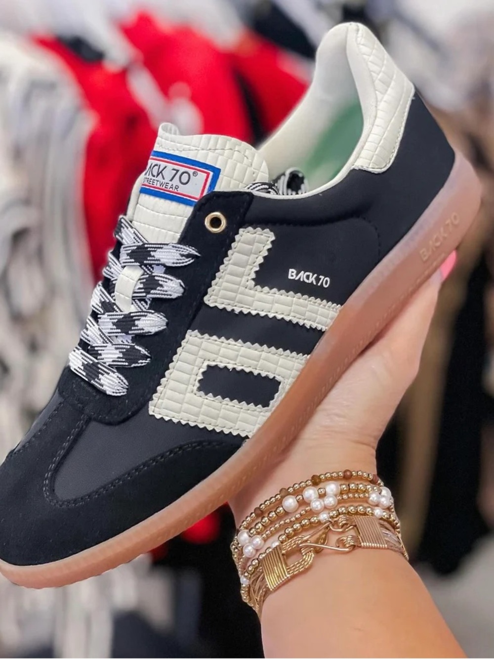 BLACK 70 Low-Top Sneakers with Cream Accents size 40